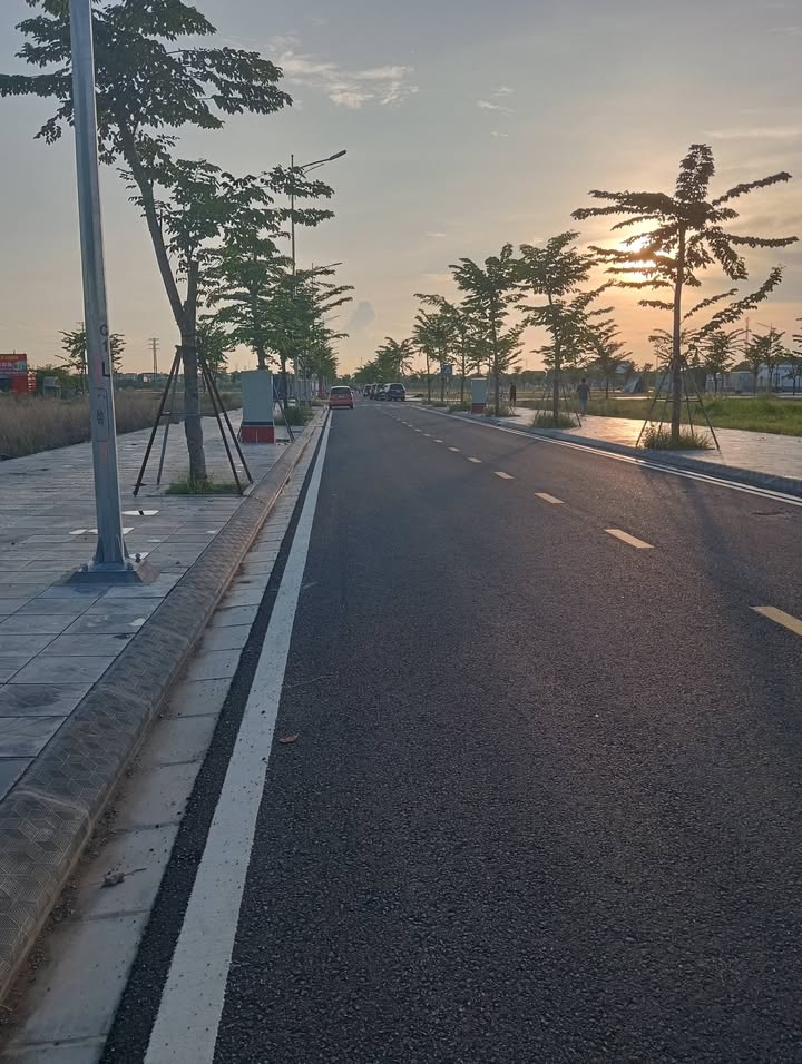 Đất dự án Hoàng Điệp, Duy Tân, 100m² giá chỉ 3.1 tỷ - Cơ hội đầu tư hiếm có!