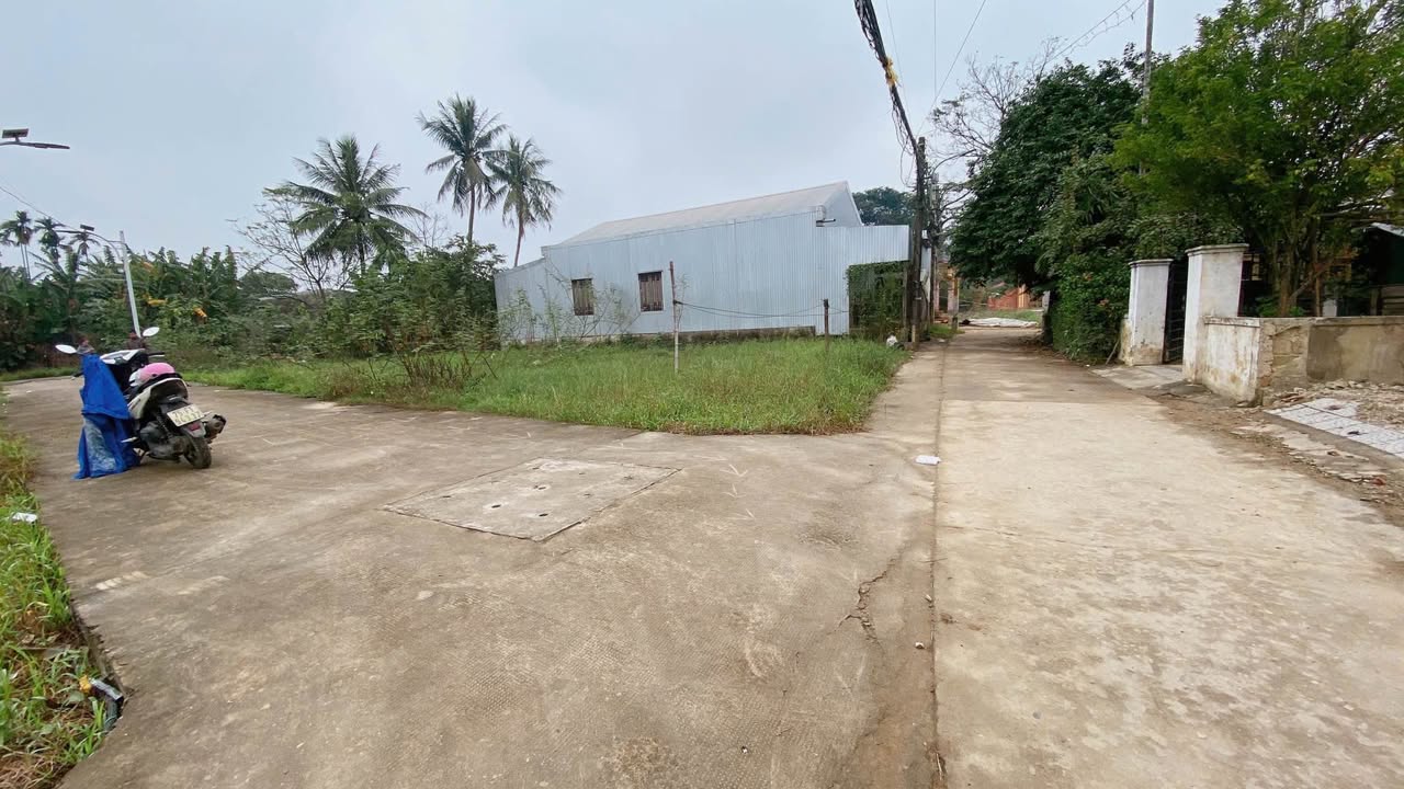 Đất 2 mặt thoáng xóm 7, Thủy Vân 108m² giá 1.6 tỷ - Cơ hội đầu tư tuyệt vời!