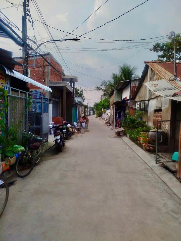 Nhà 1 Trệt 1 Lầu tại Xã Phú Hưng, Bến Tre 714m² giá 4.5 tỷ - Sẵn sàng ở ngay!