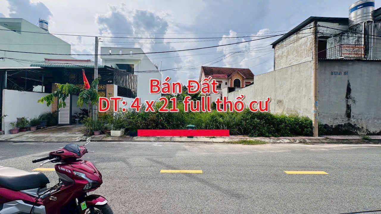 Lô đất mặt tiền đường Phạm Văn Chèo, Củ Chi 84m² giá 2.8 tỷ - Sổ hồng riêng, tiện ích đầy đủ!