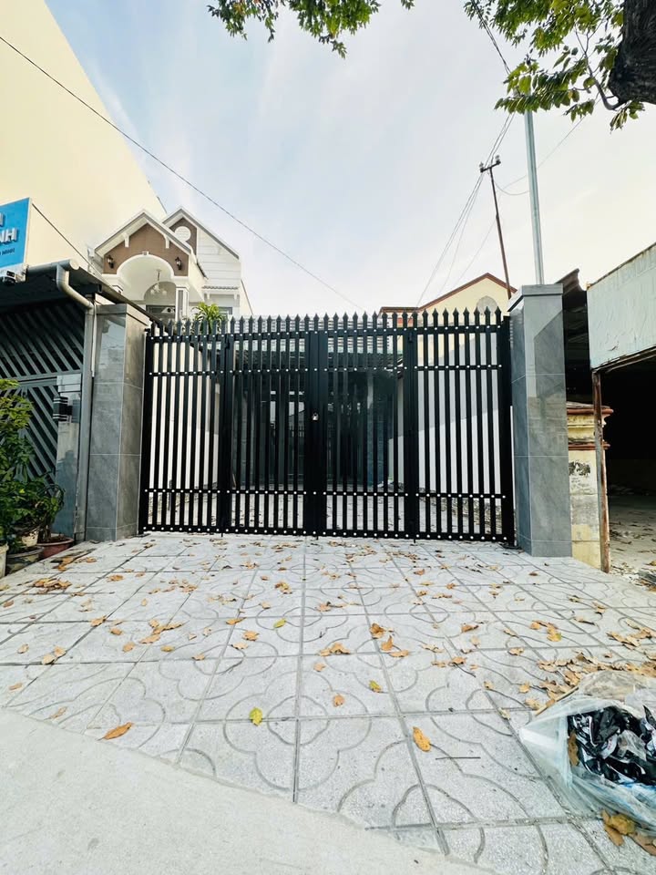 Nhà cho thuê mặt tiền đường Lê Bình, quận Cái Răng, 100m² - Phù hợp kinh doanh và ở ngay!