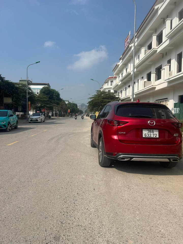 Nhà 4 tầng đường Nguyễn Phục, phường Quảng Thắng, Thanh Hóa 75m² - Kinh doanh tốt, sổ đỏ