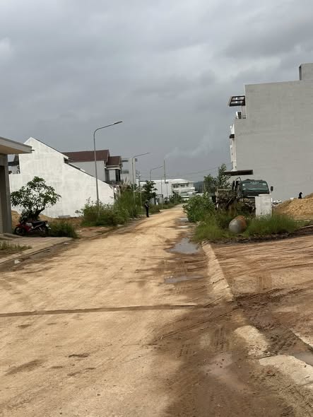 Đất nền Phú Phong, Tây Sơn 125m² giá 1.25 tỷ - Lô góc bờ kè lý tưởng!