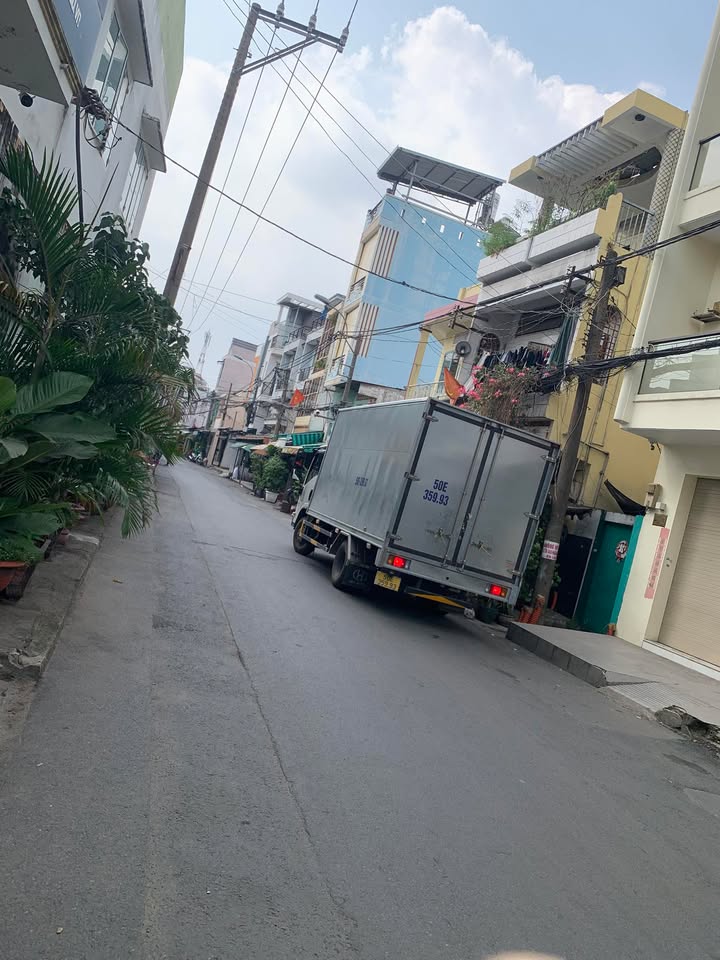 Nhà mặt tiền đường Cư Xá Bình Thới, P8, Q11, giá 9 tỷ - Kinh doanh sầm uất!