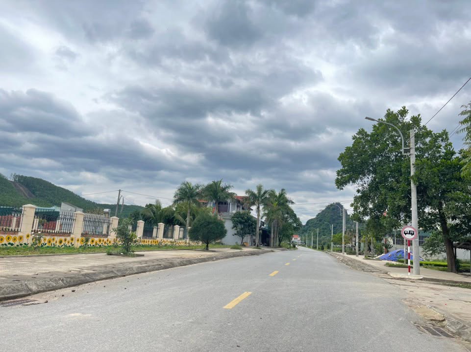 Đất nền đẹp tại Sơn Dương Hạ Long 100m² giá chỉ 1 tỷ - Sổ đỏ trao tay!