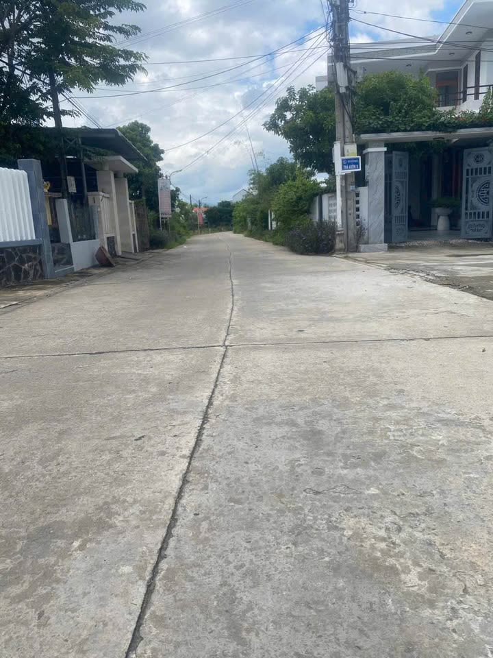 Đất mặt tiền đường Trà Kiểm Hòa Xuân Đà Nẵng 120m² giá 2.45 tỷ - Sổ đỏ chính chủ!