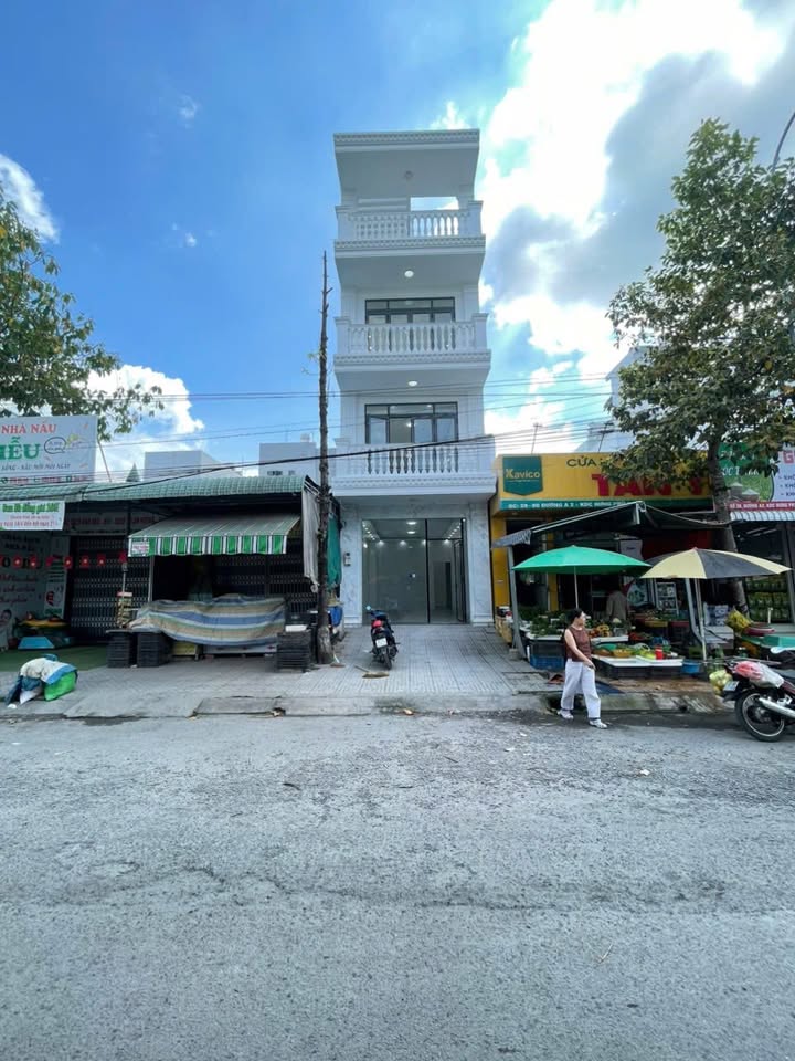 Cho thuê nhà 1 trệt 3 lầu đường A2 KDC Hưng Phú 72m² giá 20 triệu - Phù hợp cho kinh doanh!