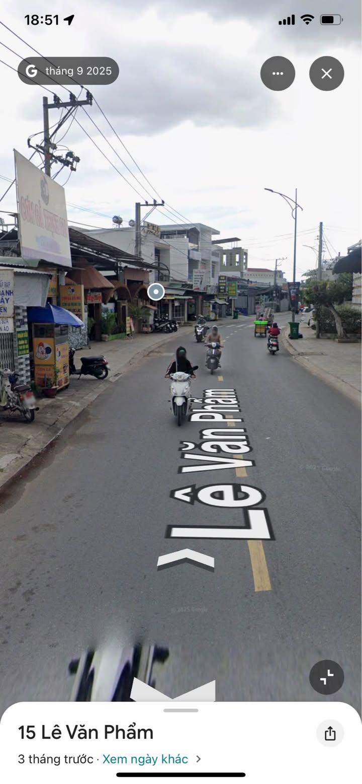 Quán ăn mặt tiền Đường Lê Văn Phẩm 1100m² giá 2.5 tỷ - Cơ hội đầu tư hấp dẫn!