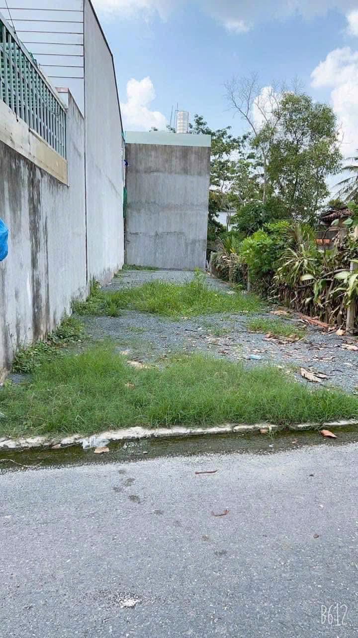 Đất Chánh Mỹ Thủ Dầu Một 99m² giá 2.18 tỷ - Gần chợ tiện lợi!
