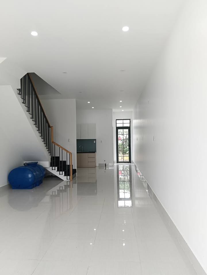 Nhà cho thuê 2 tầng tại Khu đô thị Tây Bắc, Rạch Giá - Không gian sống lý tưởng!