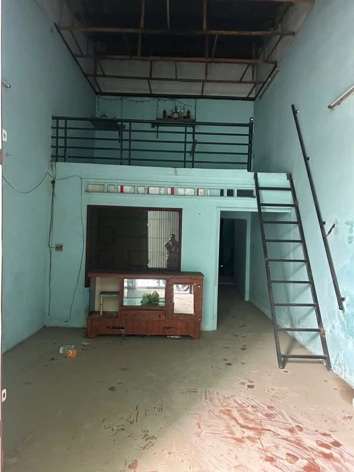 Nhà hẻm Trần Hưng Đạo, Quy Nhơn Bắc 53.8m² giá 1.7 tỷ - Tiềm năng tăng giá tốt!