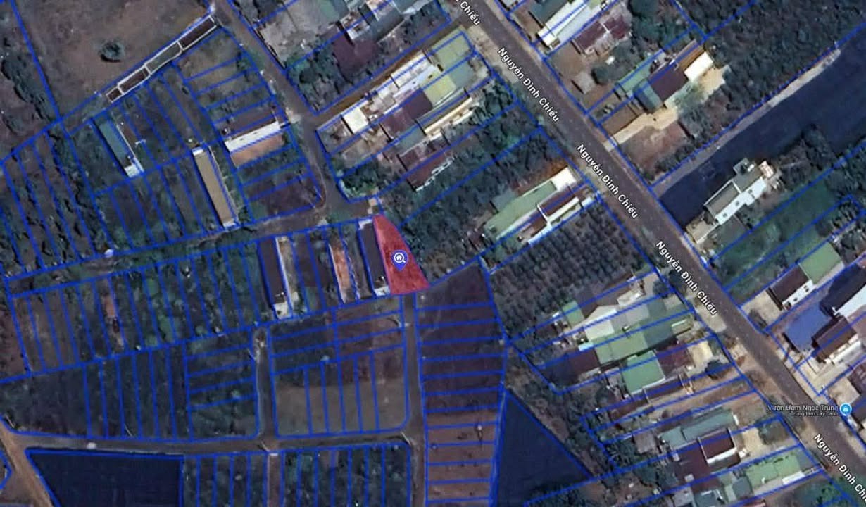 Đất nền Bảo Lộc 198m² giá 950 triệu - Sổ đỏ chính chủ, khu dân cư đông đúc!