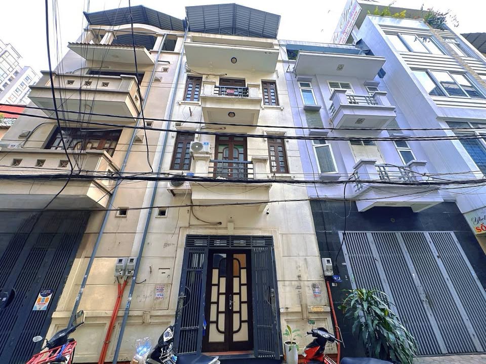 Nhà riêng Trung Kính Cầu Giấy 65m² giá 34.8 tỷ - Khu phân lô dân trí cao!