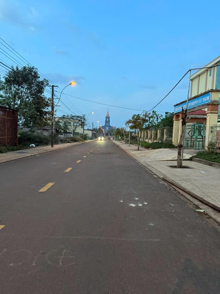 Đất nền Đắk Song 240m² giá 2.5 tỷ - Đầu tư sinh lời ngay!