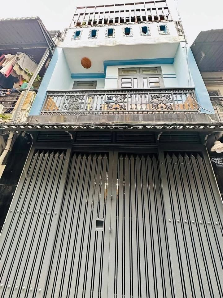 Nhà 3PN đường số 4, phường 16, Gò Vấp 32m² giá 4.55 tỷ - Thiết kế hiện đại, chính chủ!