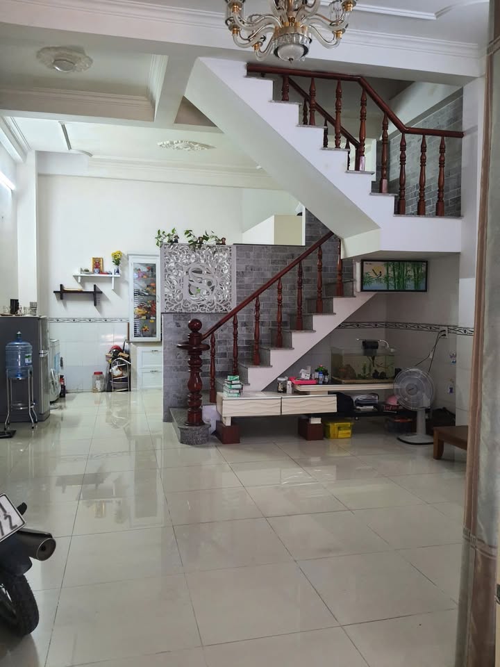 Nhà nguyên căn Hóc Môn 70m² giá 5.5 triệu - Chính chủ cho thuê ngay!