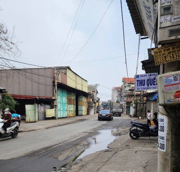 Nhà phố Lý Thường Kiệt, Từ Sơn 80m² giá 2 tỷ - Ô tô vào tận đất!