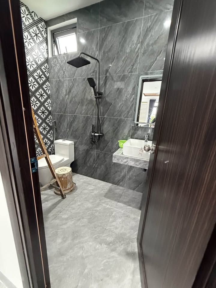 Nhà 2 tầng Tôn Đản, Núi Thành 80.1m² giá 4.95 tỷ - Thiết kế hiện đại, vào ở ngay!