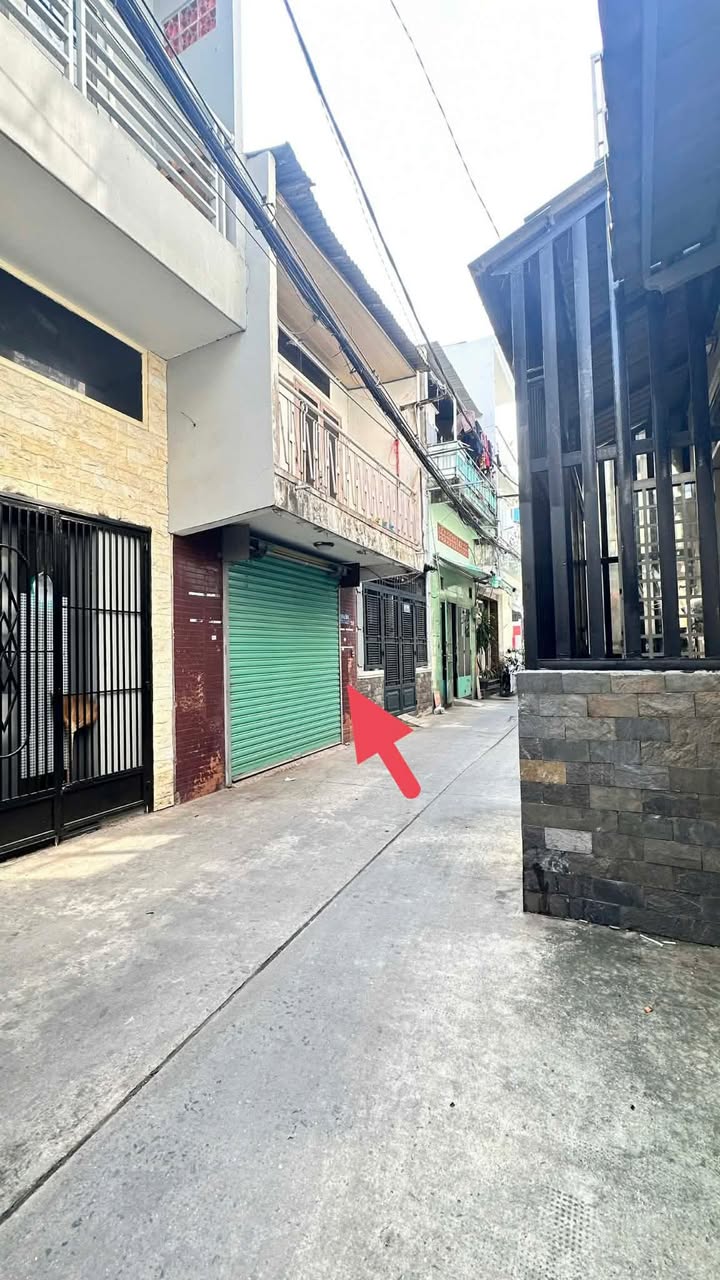 Nhà chính chủ Tân Bình 21m² giá 2 tỷ - Hẻm đẹp, thông thoáng!