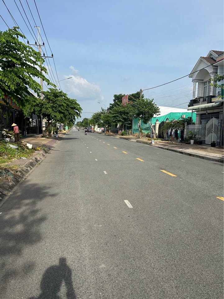 Nhà cấp 4 Lý Thái Tổ, Lấp Vò, Đồng Tháp 110m² - Sổ đỏ chính chủ, giá tốt 1.9 tỷ!