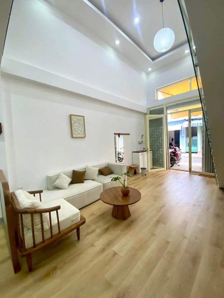 Nhà nguyên căn mặt tiền Huỳnh Thúc Kháng, Tân Lợi 3PN giá 9 triệu - Vị trí đắc địa, thuận lợi kinh doanh!