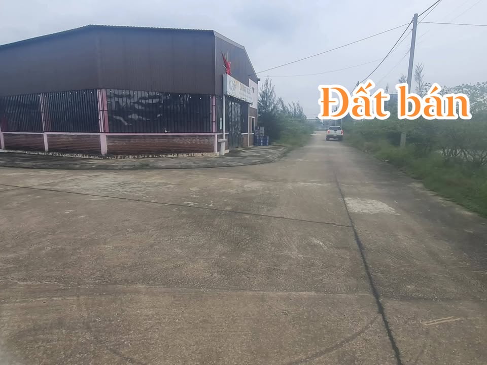 Đất thổ cư Bắc Trạch 320m² giá 3 tỷ - Sổ đỏ chính chủ, đầu tư sinh lời!