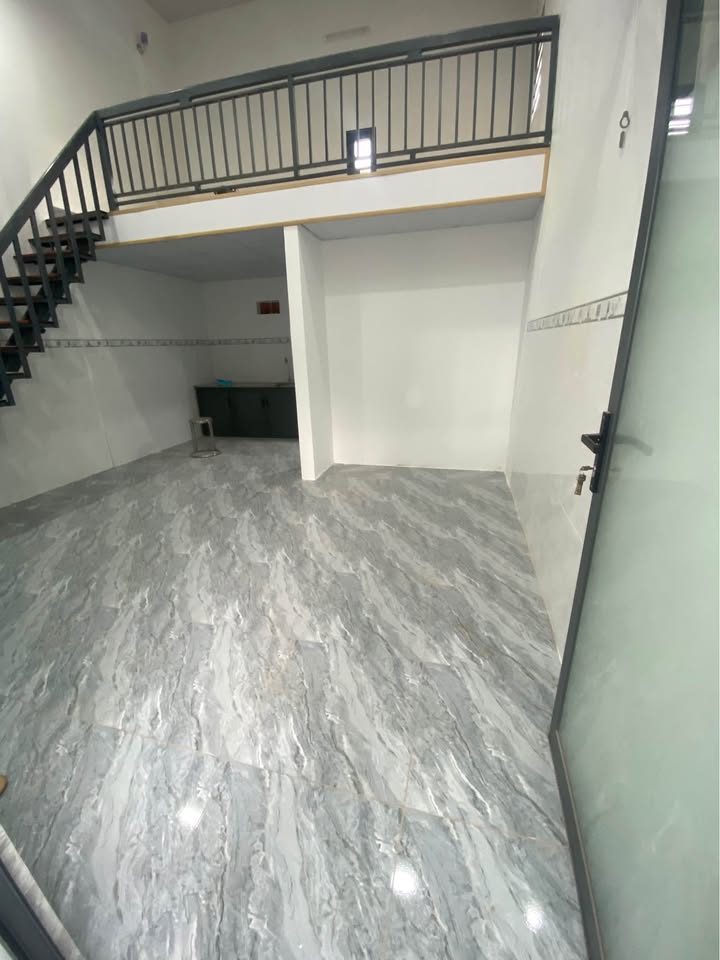 Căn hộ cho thuê tại Buôn Ma Thuột 40m² giá chỉ 3.2 triệu - Trung tâm tiện lợi!