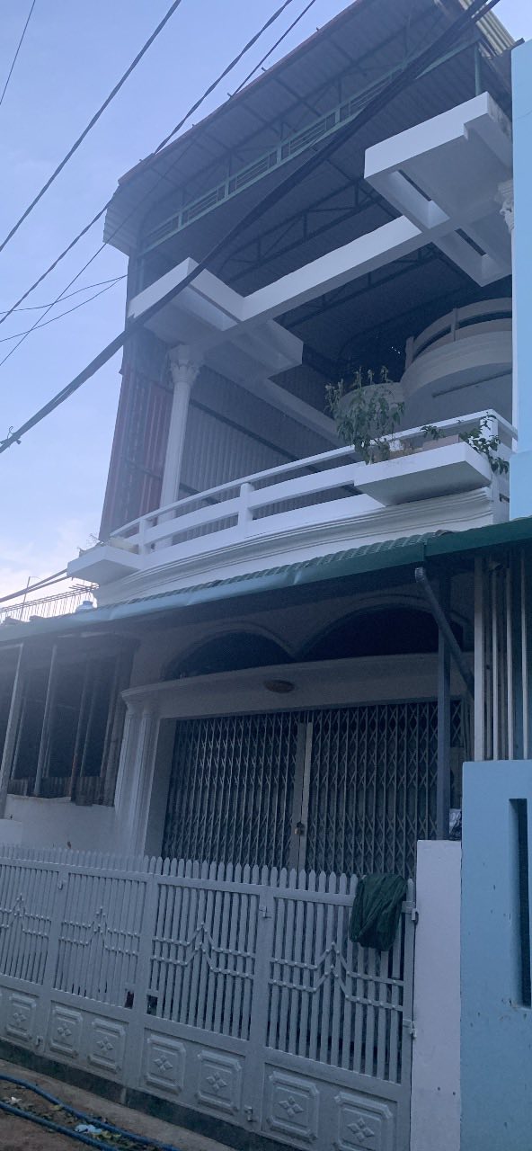 Nhà phố Buôn Ma Thuột 80m² giá 6.35 tỷ - Cơ hội vàng cho nhà đầu tư!