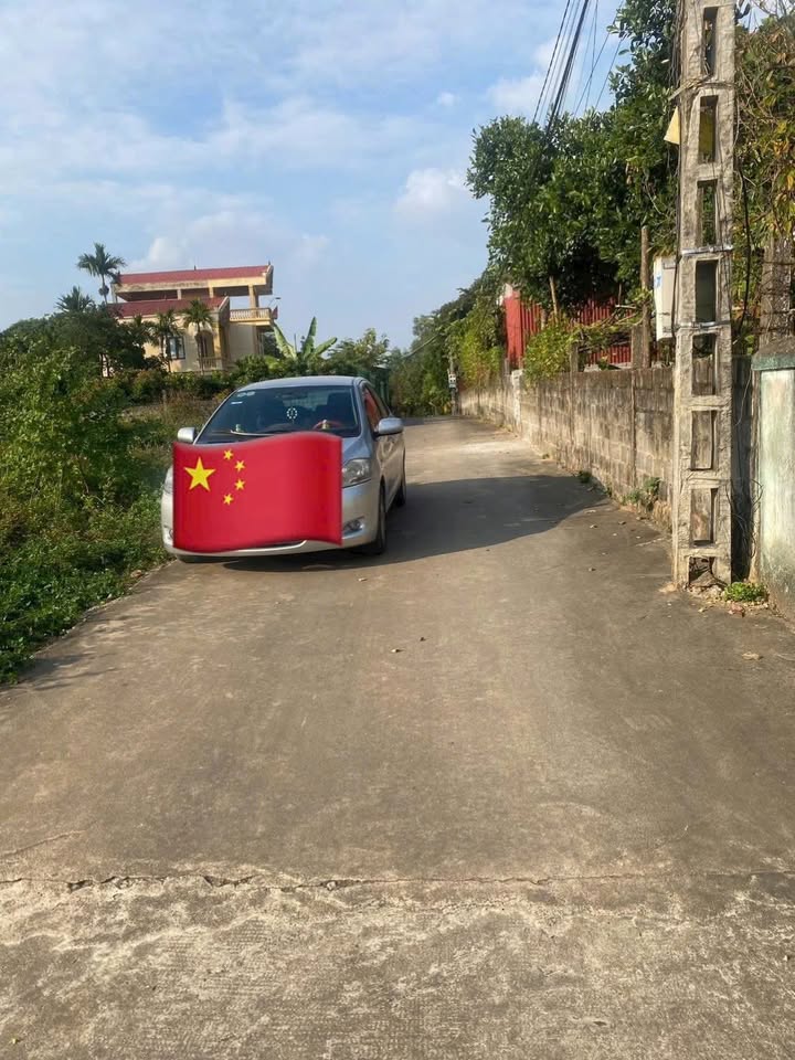 Đất Lan Mẫu Lục Nam 198m² giá 1 tỷ - Vị trí tiềm năng tăng giá!