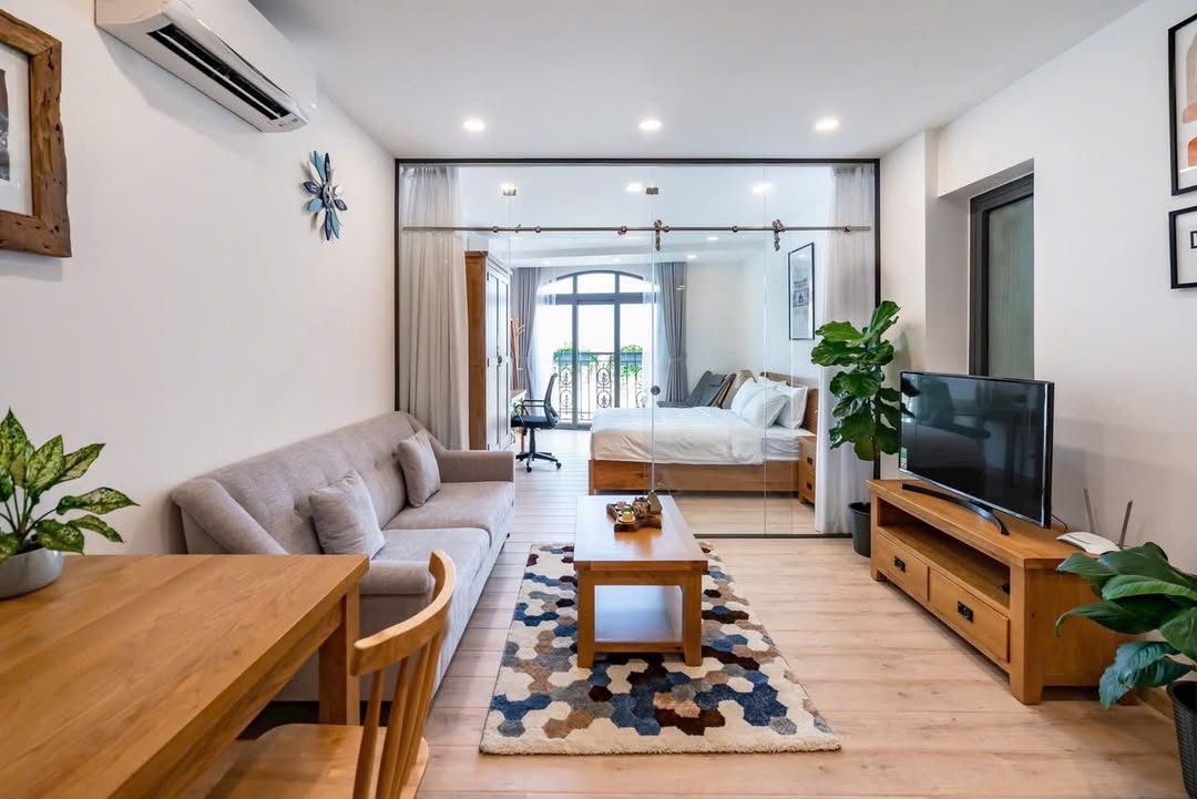 Căn hộ dịch vụ 1 phòng ngủ tại Huỳnh Văn Bánh, 15 triệu - Thiết kế hiện đại, vào ở ngay!
