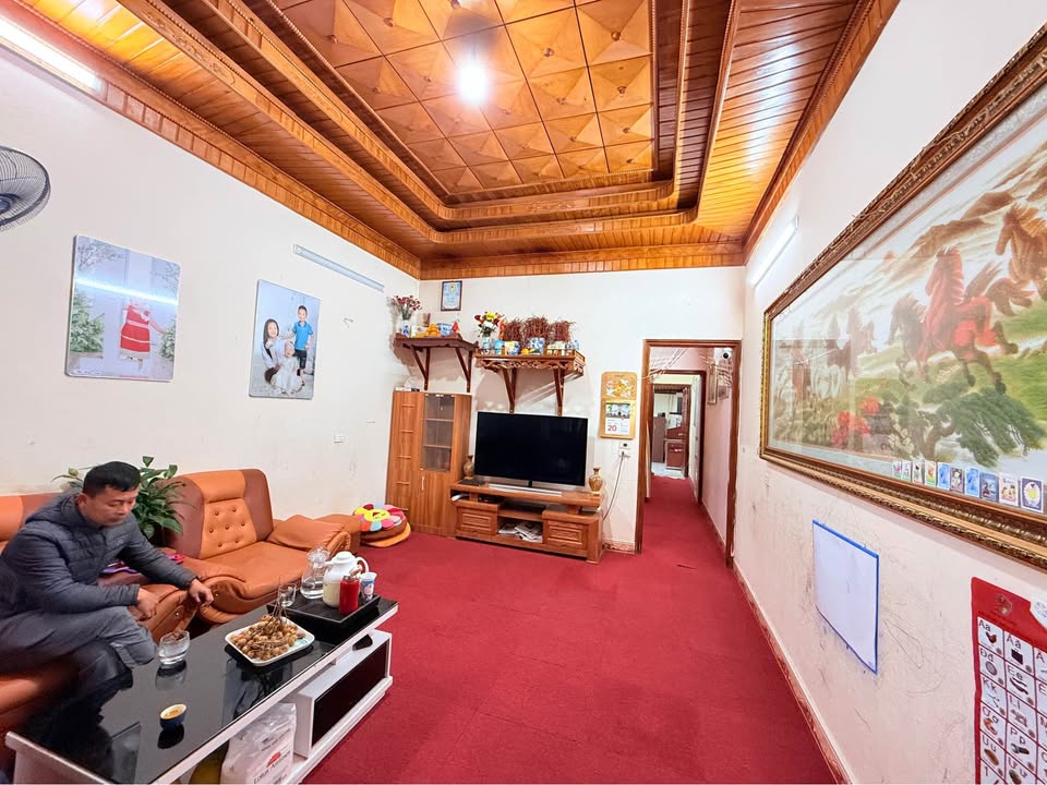 Nhà cấp 4 Đoàn Kết Lai Châu 150m² giá 800 triệu - Thiết kế đẹp và chỗ để ô tô