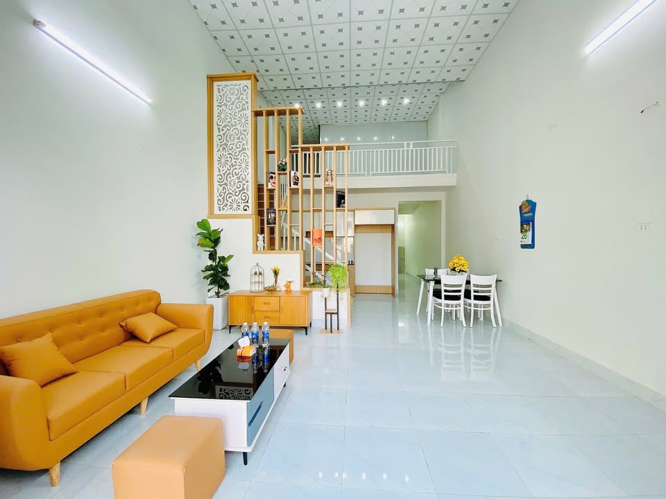 Nhà phố Phạm Ngũ Lão Buôn Ma Thuột 70m² giá 1.69 tỷ - Cơ hội sở hữu ngay!