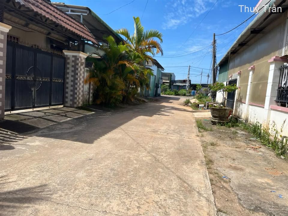 Nhà mặt tiền chợ Thạnh Mỹ Đơn Dương 80m² giá 1.3 tỷ - Vị trí kinh doanh đắc địa!