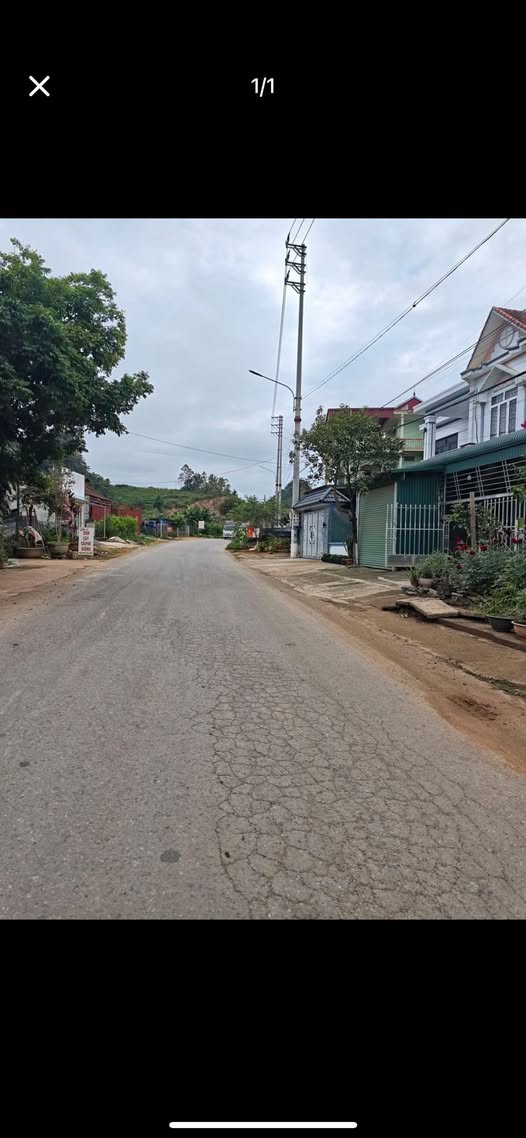 Đất nền Chiềng Sinh Sơn La 220m² giá 1.7 tỷ - Sổ hồng đầy đủ, mặt tiền 10m