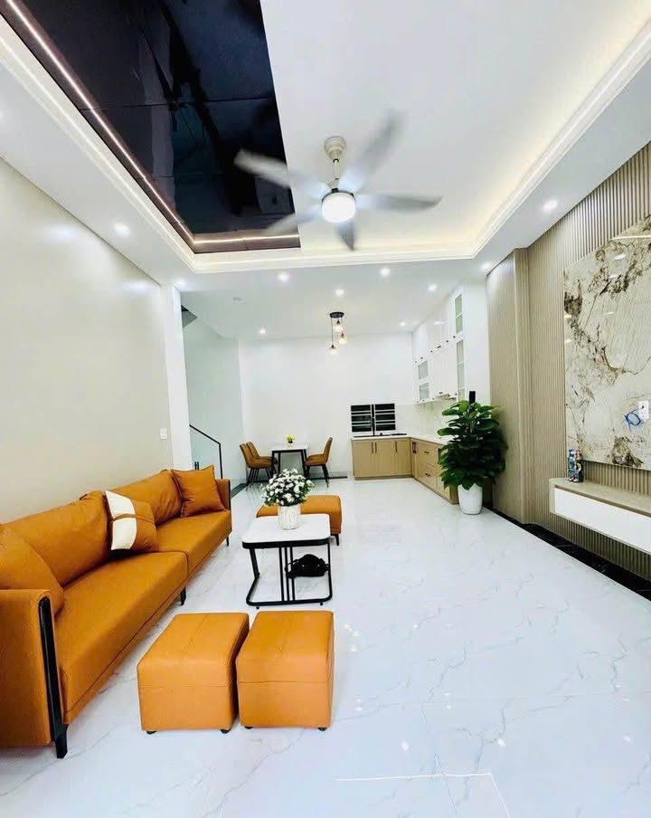 Nhà mặt phố Đình Đông, Lê Chân, Hải Phòng 56m² giá 4,05 tỷ - Giảm giá sâu chỉ trong 2 tuần!