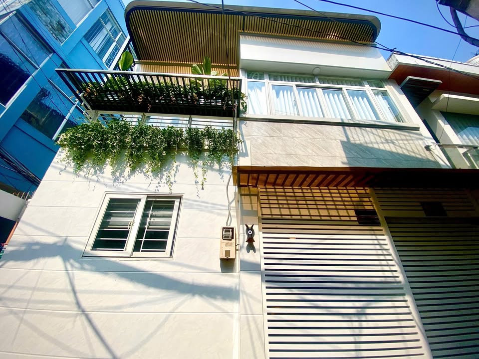 Nhà mặt tiền hẻm 3m Trần Văn Khánh, quận 7, diện tích 52.5m² - Phù hợp cho gia đình nhỏ!