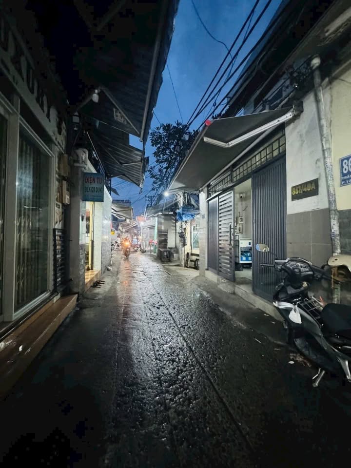 Nhà mặt tiền hẻm kinh doanh Trần Xuân Soạn, quận 7, 19.2m² giá chỉ 2.95 tỷ - Đầu tư sinh lời ngay!