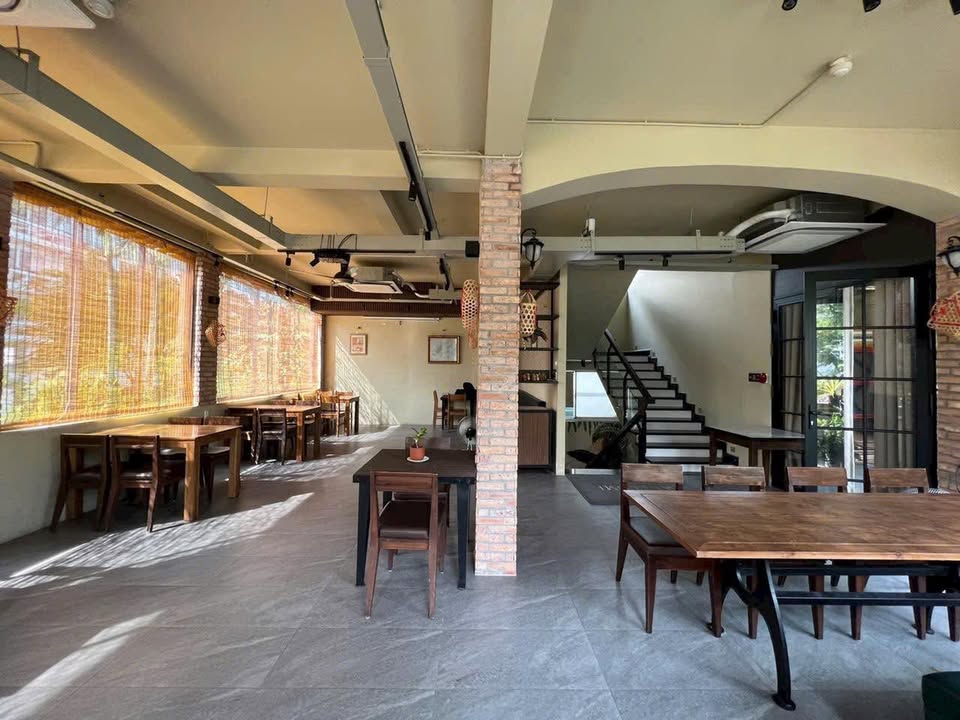 Cho thuê văn phòng Tân Phong, Quận 7 100m² giá 23 triệu - Không gian thoáng đãng, tiện nghi đầy đủ!