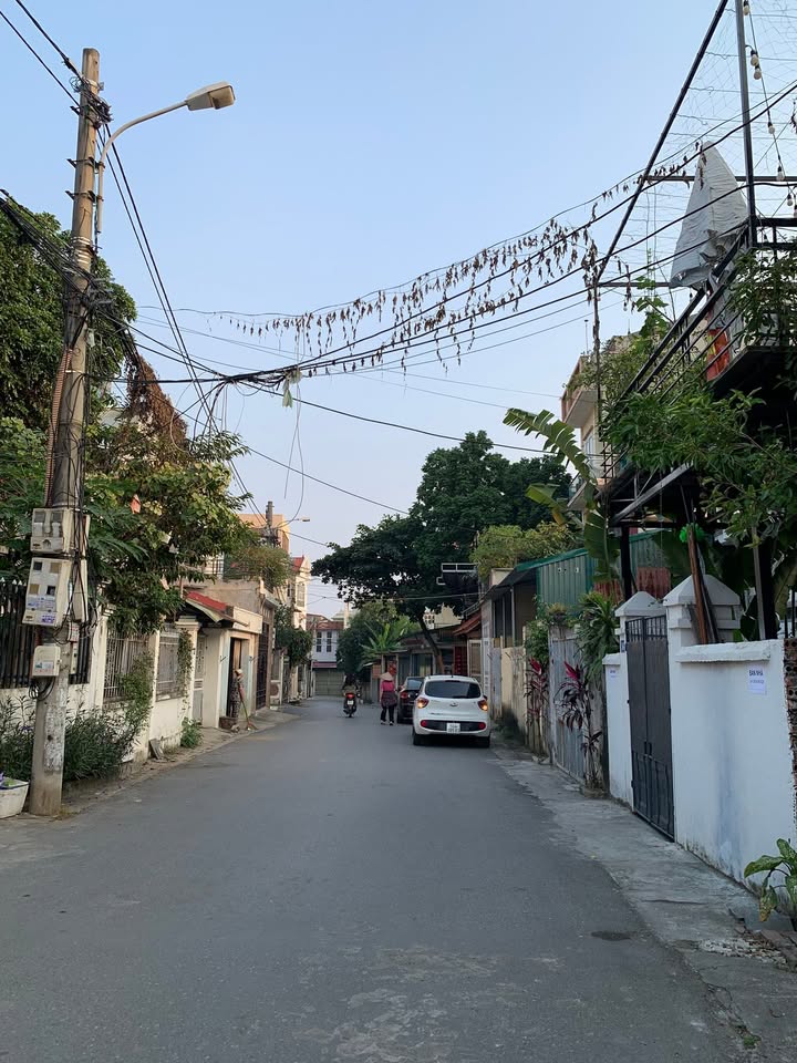 Nhà riêng Liên Bảo Vĩnh Yên 100m² giá 3 tỷ - Mặt tiền kinh doanh đắc địa!