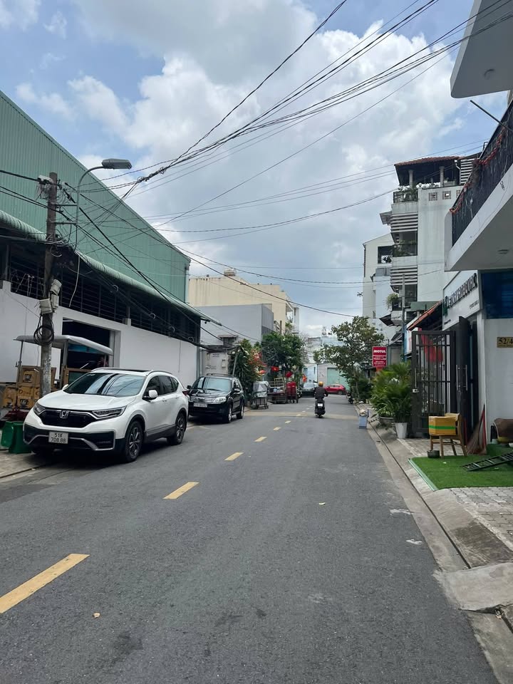 Nhà 3 tầng Huỳnh Tấn Phát, Quận 7, 58.3m² giá 7 tỷ - Chính chủ bán gấp!