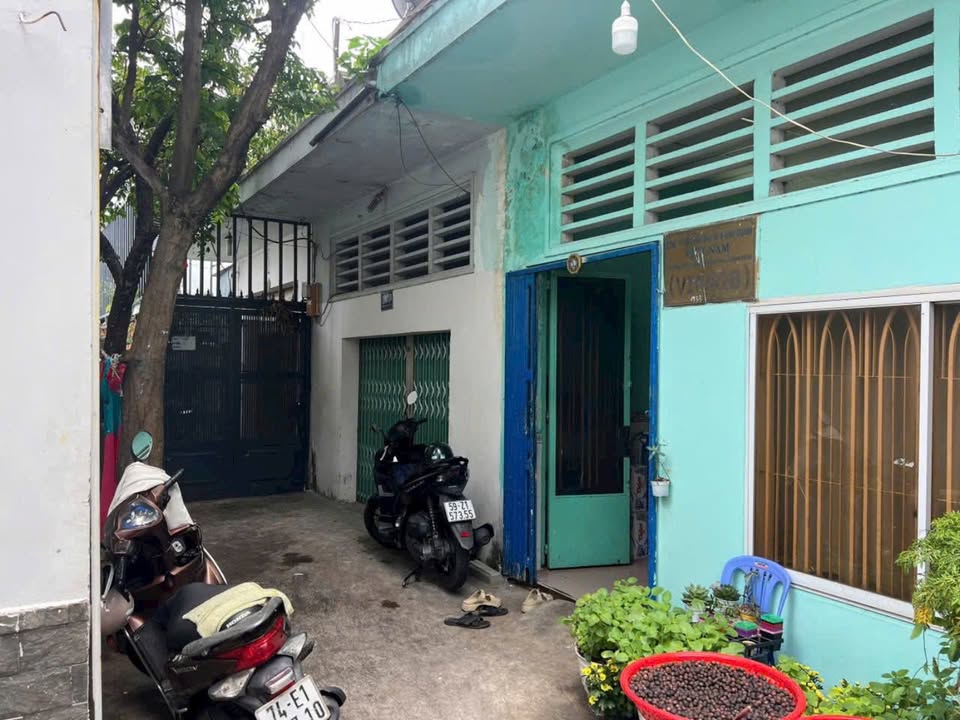 Nhà cấp 4 69m² đường Trần Xuân Soạn, quận 7 - Sổ hồng chính chủ, giá 4.95 tỷ!