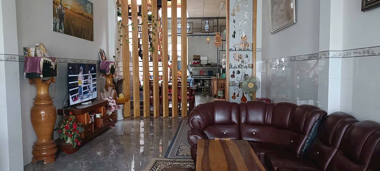 Nhà mặt tiền đường nhựa Liên Nghĩa, Đức Trọng 94m² giá 4 tỷ - Đầu tư sinh lời ngay!