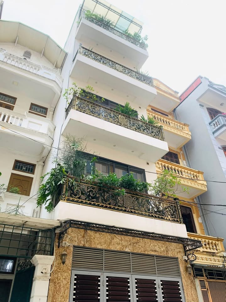 Nhà Phố Phùng Chí Kiên Cầu Giấy 80m² giá 29 tỷ - Đầu tư sinh lời hấp dẫn!