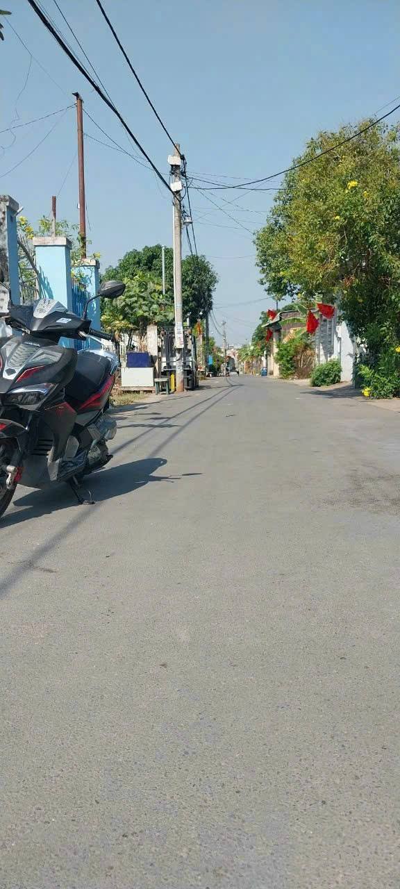 Lô đất Trảng Dài Biên Hòa 150m² giá 1.75 tỷ - Sổ đỏ chính chủ, vị trí đẹp!