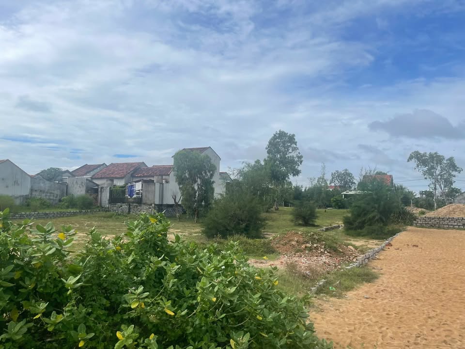 Đất nền Hòa Hiệp Bắc, Đông Hòa 245m² - Giá chỉ 1.4 tỷ, đầu tư sinh lời!