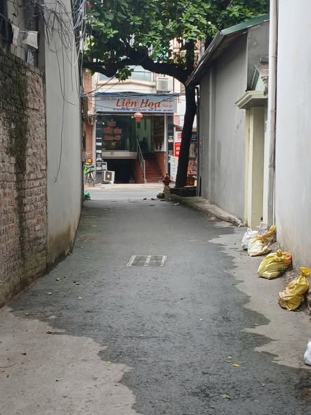 Nhà lô góc Đại Mỗ 37m² giá 8.5 tỷ - Thiết kế hiện đại, có thang máy!