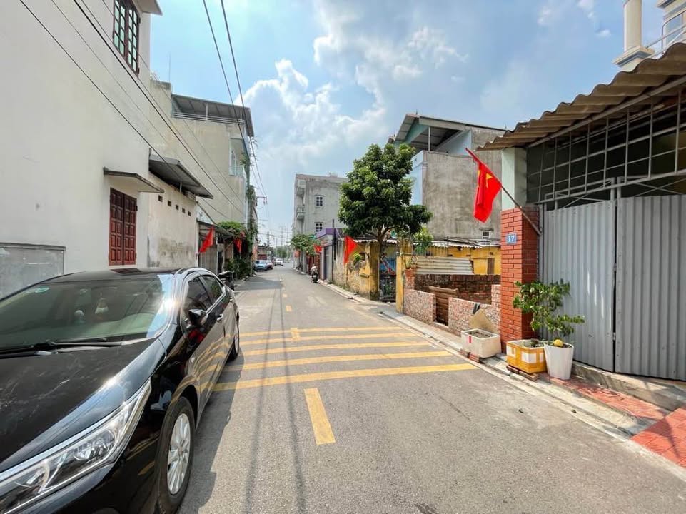 Đất nền Dương Xá Gia Lâm 53m² - Kinh doanh ngay, sổ đỏ chính chủ!