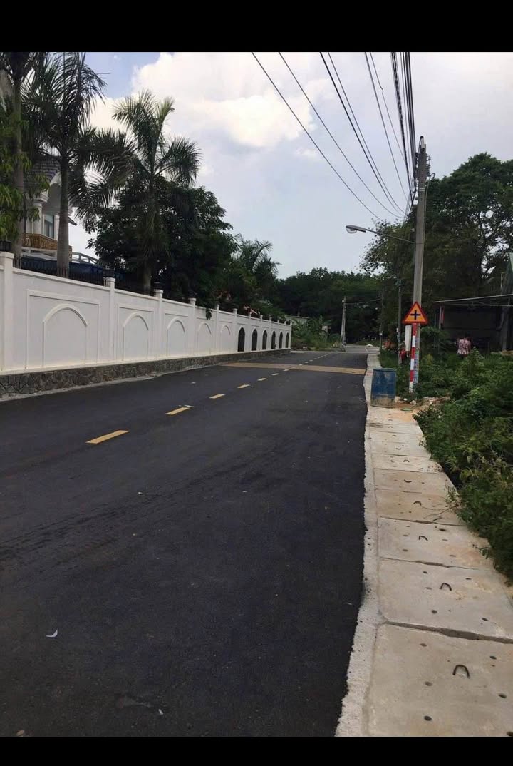 Đất nền Phường Phú Chánh, Tp Tân Uyên 241m² giá 2.8 tỷ - Đầu tư sinh lời cao!