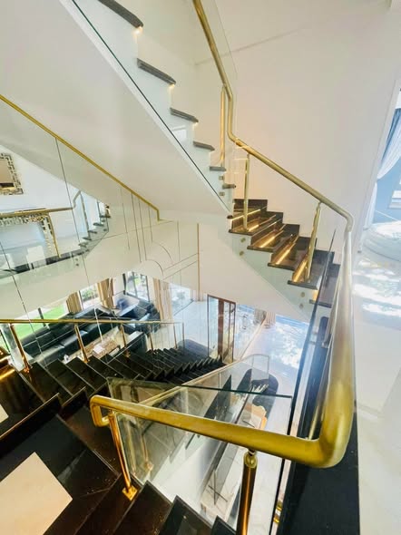 Nhà phố góc Verosa Park Khang Điền 149m² giá 22 tỷ - Đầu tư sinh lời ngay!