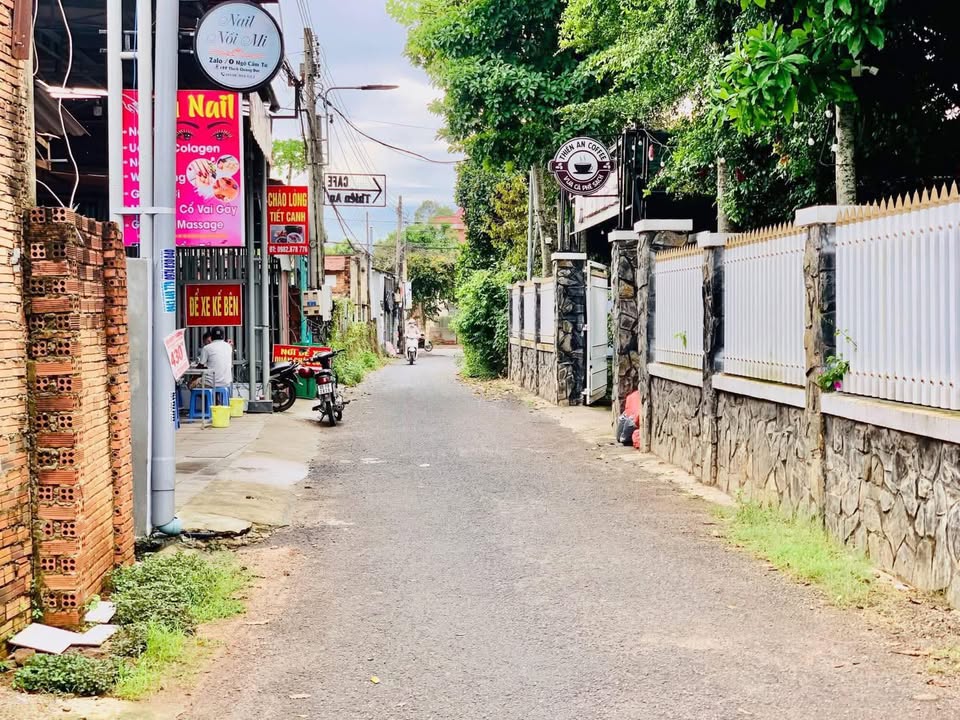 Đất nền mặt tiền đường Nguyễn Thị Minh Khai, phường Xuân An, 150m² giá 3 tỷ - Đầu tư sinh lời hấp dẫn!